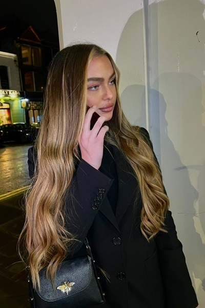 Book appointment at Leah Durrant Hairdressers Chertsey