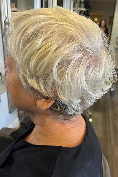 Short-hair-ideas-at-Leah-Durrant-Chertsey