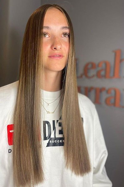 hair-extensions-experts-at-leah-durrant-hairdressers-chertsey