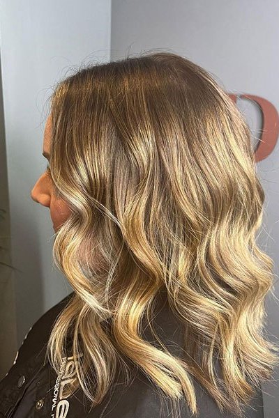 wavy-hairstyles-at-leah-durrant-salon-Chertsey